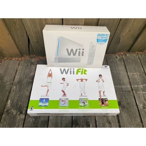 Nintendo Wii Sports Console Bundle With Wii Fit Complete In Box Tested - Picture 4 of 16